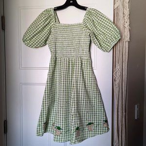 BoxLunch Her Universe Women S Gingham Grogu Baby Yoda Puff Sleeve Smocked Dress